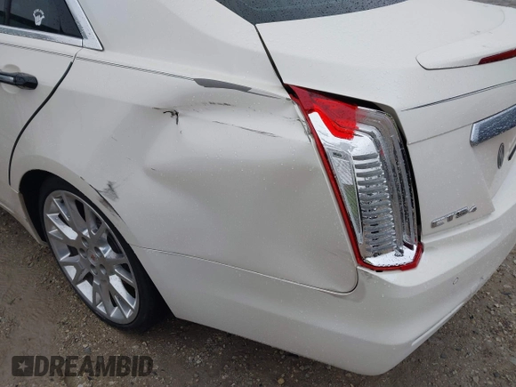 2014 Cadillac CTS Luxury AWD with VIN 1G6AX5S33E0156239, listed as a IAAI auction lot 41452922 with Not Provided miles and . Bid and sale history available at DreamBid. Image 20.