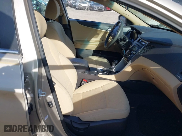 2011 Hyundai Sonata GLS with VIN 5NPEB4AC4BH186292, listed as a IAAI auction lot 42069411 with 111,911 mi miles. Bid and sale history available at carsss.com. Image 5.