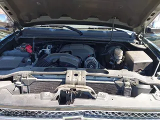 2013 Chevrolet Silverado 1500 LTZ with VIN 3GCPKTE78DG232721, listed as a IAAI auction lot 41729447 with 187,728 mi miles. Bid and sale history available at carsss.com. Image 10.