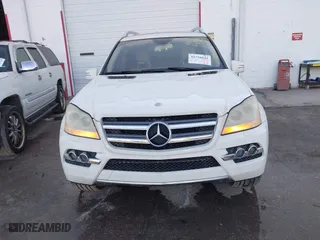 2011 Mercedes-Benz GL-Class GL 450 with VIN 4JGBF7BE1BA641658, listed as a IAAI auction lot 41756641 with 148,474 mi miles. Bid and sale history available at carsss.com. Image 6.