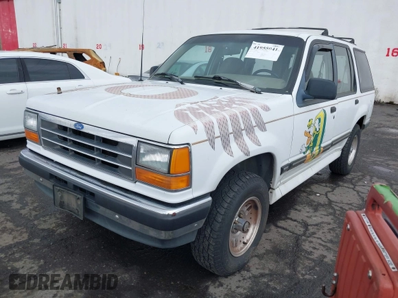 1994 Ford Explorer Eddie Bauer z VIN 1FMDU34X0RUB38962, wystawiony jako IAAI lot #41955041 z przebiegiem 1 088 mil mil oraz . Historia ofert i sprzedaży dostępna na DreamBid. Obrazek 2.