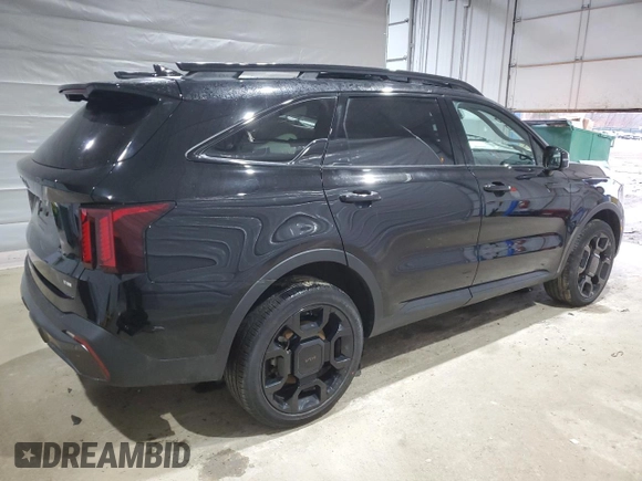 2025 Kia Sorento X-Line SX Prestige z VIN 5XYRKDJF6SG317452, wystawiony jako Copart lot #47240685 z przebiegiem 3 076 mil mil oraz Szkoda całkowita • Salvage title. Historia ofert i sprzedaży dostępna na DreamBid. Obrazek 3.