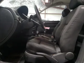 2004 Volkswagen Golf GL с VIN 9BWFL61J844026894, выставлен на аукционе Copart как лот 72144304 с пробегом 86 521 миль миль и Списание • Salvage title. История ставок и продаж доступна на DreamBid. Изображение 7.