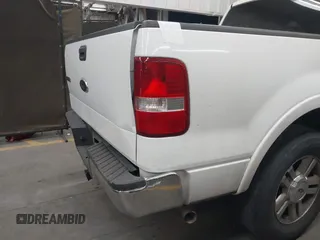 2008 Ford F-150 XLT with VIN 1FTPW12588FA91930, listed as a IAAI auction lot 42148941 with 190,576 mi miles and . Bid and sale history available at DreamBid. Image 6.