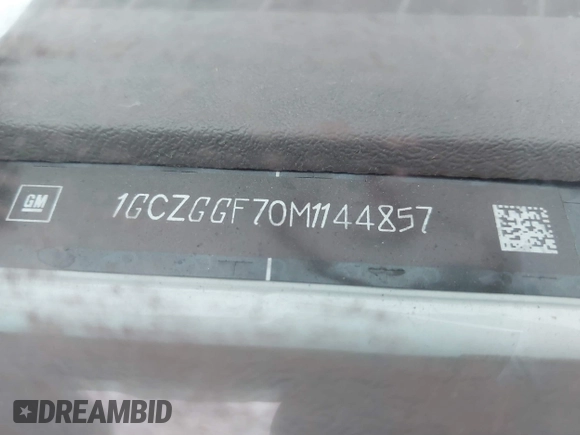 2021 Chevrolet City Express Cargo z VIN 1GCZGGF70M1144857, wystawiony jako IAAI lot #41474258 z przebiegiem 155 494 mil mil oraz . Historia ofert i sprzedaży dostępna na DreamBid. Obrazek 8.