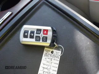 2013 Toyota Sienna XLE with VIN 5TDDK3DC0DS067993, listed as a IAAI auction lot 41832594 with 159,364 mi miles and . Bid and sale history available at DreamBid. Image 11.