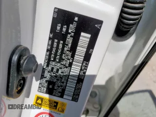 2016 Toyota Highlander LE z VIN 5TDBKRFHXGS255055, wystawiony jako Copart lot #64333555 z przebiegiem 80 122 mil mil oraz Szkoda całkowita • Salvage title. Historia ofert i sprzedaży dostępna na DreamBid. Obrazek 13.