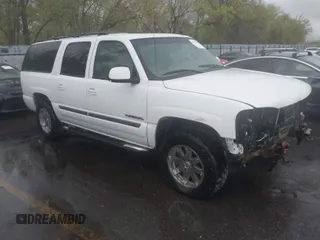 2006 GMC Yukon XL SLT with VIN 1GKFK16Z26J174739, listed as a IAAI auction lot 41959437 with 289,166 mi miles. Bid and sale history available at carsss.com. Image 1.