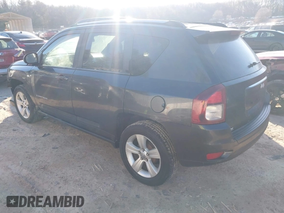 2014 Jeep Compass Latitude with VIN 1C4NJCEB3ED560058, listed as a IAAI auction lot 41470125 with 116,319 mi miles. Bid and sale history available at carsss.com. Image 3.