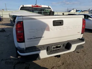 2022 Chevrolet Colorado 4WD LT with VIN 1GCGTCEN9N1284354, listed as a Copart auction lot 42411565 with 25,136 mi miles and Salvage Title. Bid and sale history available at carsss.com. Image 6.