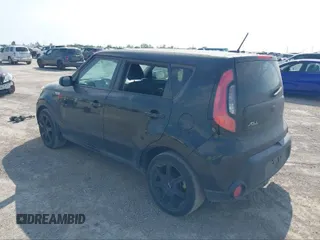 2015 Kia Soul with VIN KNDJN2A2XF7788710, listed as a IAAI auction lot 41142953 with 1 mi miles. Bid and sale history available at carsss.com. Image 6.