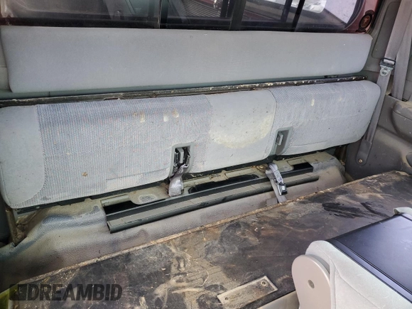 1995 Ford F-250 with VIN 1FTHX26F2SKB35610, listed as a Copart auction lot 86557964 with Not Provided miles and Salvage Title. Bid and sale history available at carsss.com. Image 10.