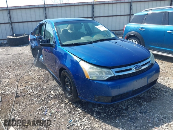 2009 Ford Focus SE with VIN 1FAHP35N59W257031, listed as a IAAI auction lot 41887905 with 192,591 mi miles. Bid and sale history available at carsss.com. Image 1.
