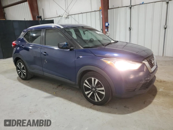 2019 Nissan Kicks S z VIN 3N1CP5CU8KL539592, wystawiony jako Copart lot #59495875 z przebiegiem 129 971 mil mil oraz Czysty tytuł • Clean title. Historia ofert i sprzedaży dostępna na DreamBid. Obrazek 4.