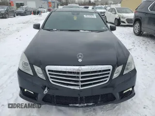 2011 Mercedes-Benz E 550 Luxury with VIN WDDHF9AB9BA351076, listed as a Copart auction lot 46124315 with 100,851 mi miles and Clean title. Bid and sale history available at DreamBid. Image 5.