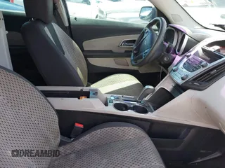 2015 Chevrolet Equinox LS z VIN 2GNALAEK0F1137360, wystawiony jako IAAI lot #42360941 z przebiegiem 227 789 mil mil oraz . Historia ofert i sprzedaży dostępna na DreamBid. Obrazek 5.