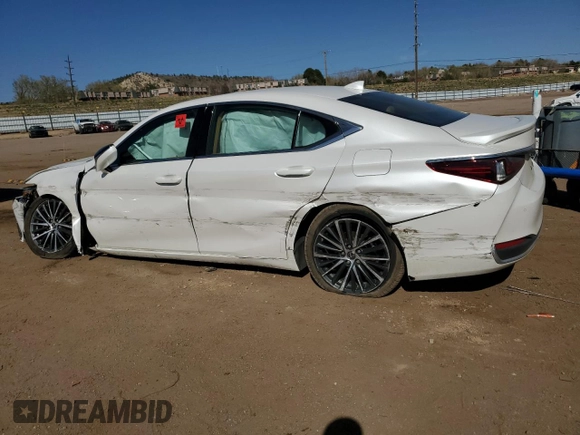2024 Lexus ES 300h с VIN 58ADA1C11RU042633, выставлен на аукционе Copart как лот 53090625 с пробегом Не указан миль и Списание • Salvage title. История ставок и продаж доступна на DreamBid. Изображение 2.