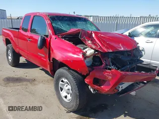 2014 Toyota Tacoma with VIN 5TFUX4ENXEX024443, listed as a IAAI auction lot 42648960 with 99,497 mi miles and . Bid and sale history available at DreamBid. Image 1.
