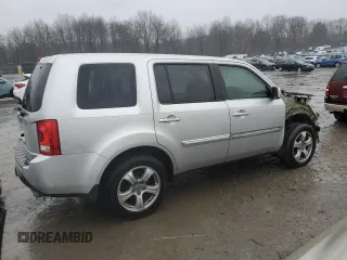 2015 Honda Pilot EX-L with VIN 5FNYF4H55FB021624, listed as a Copart auction lot 46852175 with 94,996 mi miles and Salvage Title. Bid and sale history available at carsss.com. Image 3.