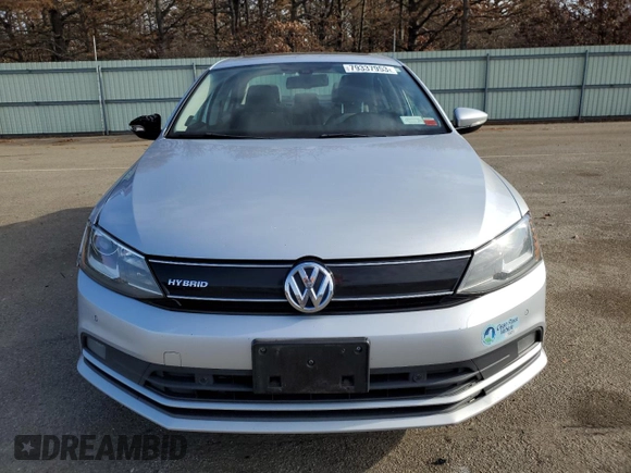 2015 Volkswagen Jetta Sedan Hybrid SEL Premium with VIN 3VW637AJ7FM310554, listed as a Copart auction lot 79337953 with 115,248 mi miles. Bid and sale history available at carsss.com. Image 5.