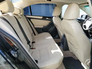 2011 Volkswagen Jetta SE with VIN 3VWDZ7AJ8BM383450, listed as a Copart auction lot 80899484 with 191,498 mi miles and Salvage title. Bid and sale history available at DreamBid. Image 10.