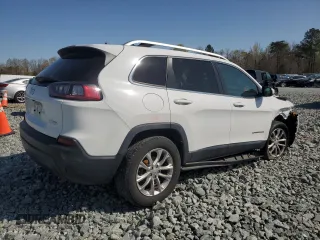 2019 Jeep Cherokee Latitude with VIN 1C4PJLCB8KD173609, listed as a Copart auction lot 51181925 with 77,260 mi miles and Salvage Title. Bid and sale history available at DreamBid. Image 3.