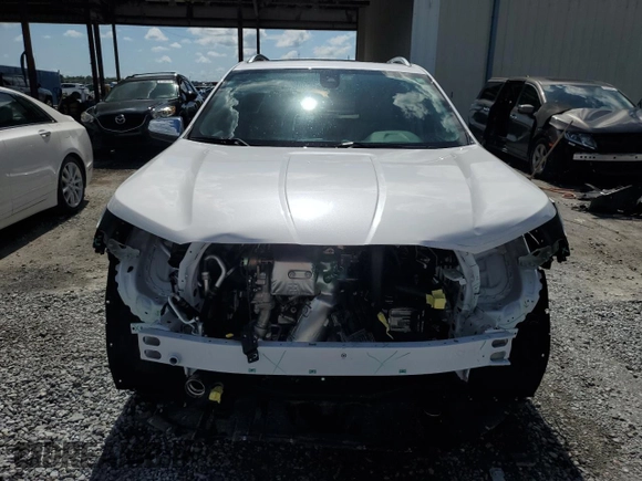 2020 GMC Terrain Denali with VIN 3GKALSEX9LL319471, listed as a Copart auction lot 59971555 with 8,777 mi miles and Salvage title. Bid and sale history available at DreamBid. Image 5.