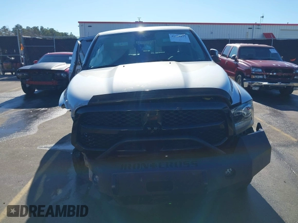 2018 Ram 1500 Night z VIN 1C6RR7MT1JS262536, wystawiony jako IAAI lot #41184477 z przebiegiem 105 008 mil mil oraz . Historia ofert i sprzedaży dostępna na DreamBid. Obrazek 11.