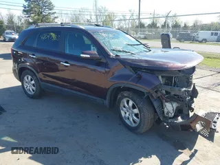 2012 Kia Sorento LX with VIN 5XYKT4A67CG191666, listed as a IAAI auction lot 42047583 with 175,404 mi miles. Bid and sale history available at carsss.com. Image 1.