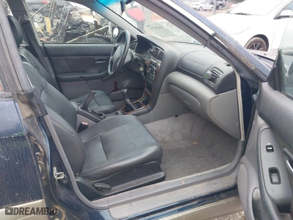 2000 Subaru Legacy Wagon Outback w/RB Equip with VIN 4S3BH6650Y6643500, listed as a IAAI auction lot 41834279 with 221,763 mi miles. Bid and sale history available at carsss.com. Image 5.
