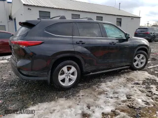 2021 Toyota Highlander L with VIN 5TDCZRBH7MS124411, listed as a Copart auction lot 44860965 with 47,504 mi miles and Salvage Title. Bid and sale history available at carsss.com. Image 3.