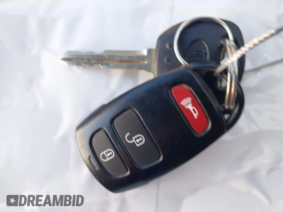 2012 Kia Sedona LX with VIN KNDMG4C71C6494271, listed as a IAAI auction lot 42194375 with 96,404 mi miles and . Bid and sale history available at DreamBid. Image 11.