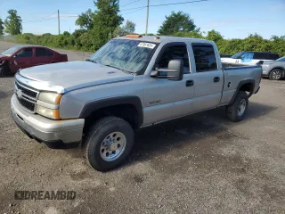 2006 Chevrolet Silverado 1500HD LT2 z VIN 1GCGK13U16F169687, wystawiony jako Copart lot #67961624 z przebiegiem Nie podano mil oraz Szkoda całkowita • Salvage title. Historia ofert i sprzedaży dostępna na DreamBid. Obrazek 1.