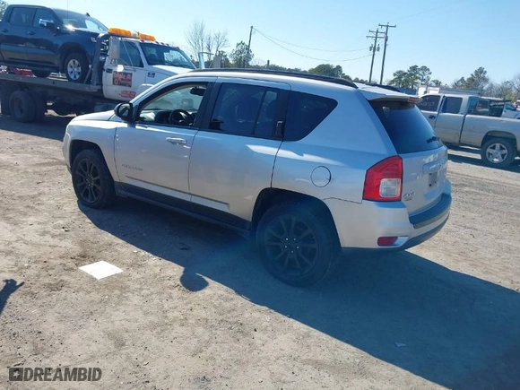 2012 Jeep Compass Latitude with VIN 1C4NJDEB4CD676310, listed as a IAAI auction lot 41714804 with 162,086 mi miles. Bid and sale history available at carsss.com. Image 3.