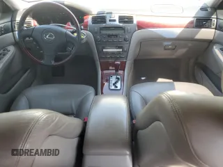 2003 Lexus ES 300 with VIN JTHBF30G130108328, listed as a Copart auction lot 51661795 with 138,204 mi miles and Salvage Title. Bid and sale history available at DreamBid. Image 8.
