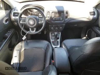 2018 Jeep Compass Latitude с VIN 3C4NJDBB9JT423947, выставлен на аукционе Copart как лот 61504994 с пробегом 84 578 миль миль и Списание • Salvage title. История ставок и продаж доступна на DreamBid. Изображение 8.