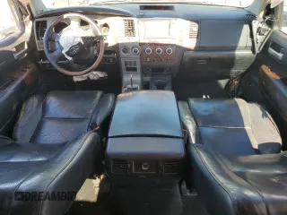 2010 Toyota Tundra Limited с VIN 5TFHW5F19AX101707, выставлен на аукционе Copart как лот 81170424 с пробегом Не указан миль и Списание • Salvage title. История ставок и продаж доступна на DreamBid. Изображение 8.