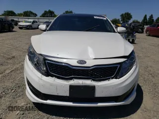 2012 Kia Optima SX z VIN 5XXGR4A61CG007878, wystawiony jako Copart lot #57992585 z przebiegiem 147 413 mil mil oraz Szkoda całkowita • Salvage title. Historia ofert i sprzedaży dostępna na DreamBid. Obrazek 5.