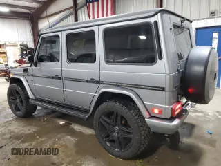 2013 Mercedes-Benz G-Class G 550 with VIN WDCYC3HF2DX212197, listed as a Copart auction lot 76343804 with 92,181 mi miles and Salvage Title. Bid and sale history available at carsss.com. Image 2.