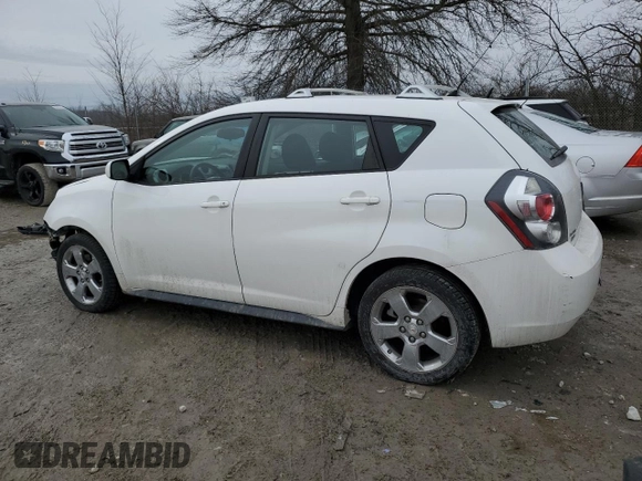 2010 Pontiac Vibe with VIN 5Y2SM6E00AZ420685, listed as a Copart auction lot 42993035 with 111,761 mi miles and Salvage Title. Bid and sale history available at carsss.com. Image 2.