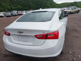 2024 Chevrolet Malibu LT with VIN 1G1ZD5ST1RF121543, listed as a IAAI auction lot 42249689 with 26,882 mi miles and . Bid and sale history available at DreamBid. Image 16.