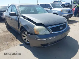 2006 Ford Five Hundred SEL with VIN 1FAFP24166G136207, listed as a IAAI auction lot 41770509 with 166,090 mi miles. Bid and sale history available at carsss.com. Image 1.
