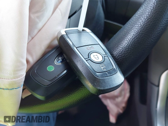 2019 Ford Edge SE с VIN 2FMPK3G93KBB76472, выставлен на аукционе IAAI как лот 42290403 с пробегом 69 923 миль миль и . История ставок и продаж доступна на DreamBid. Изображение 11.