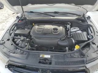 2018 Dodge Durango SXT z VIN 1C4RDJAG1JC490638, wystawiony jako Copart lot #56920465 z przebiegiem 88 383 mil mil oraz Czysty tytuł • Clean title. Historia ofert i sprzedaży dostępna na DreamBid. Obrazek 11.