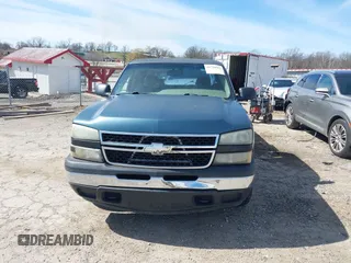 2006 Chevrolet Silverado 1500 Work Truck with VIN 1GCEC19X86Z167990, listed as a IAAI auction lot 41730563 with 165,088 mi miles. Bid and sale history available at carsss.com. Image 12.