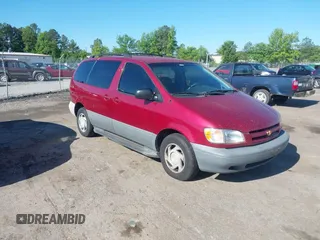 1998 Toyota Sienna LE with VIN 4T3ZF13CXWU003140, listed as a IAAI auction lot 42218556 with 230,679 mi miles and . Bid and sale history available at DreamBid. Image 1.