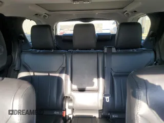 2017 Land Rover Discovery SE with VIN SALRGBBV6HA046194, listed as a Copart auction lot 75833034 with 98,084 mi miles and Clean Title. Bid and sale history available at carsss.com. Image 10.