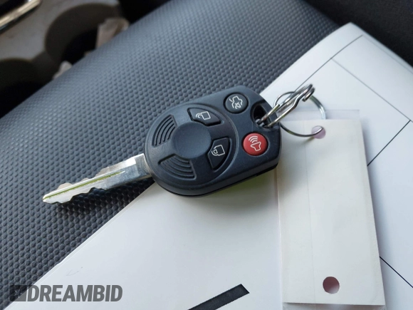 2012 Ford Escape XLT с VIN 1FMCU9DG3CKB69110, выставлен на аукционе IAAI как лот 42567037 с пробегом 144 145 миль миль и . История ставок и продаж доступна на DreamBid. Изображение 11.