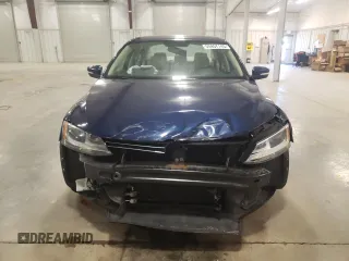 2013 Volkswagen Jetta SE with VIN 3VWDX7AJ7DM400165, listed as a Copart auction lot 55957145 with 175,668 mi miles and Salvage title. Bid and sale history available at DreamBid. Image 5.