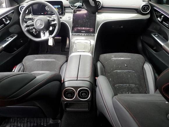 2023 Mercedes-Benz C 43 AMG z VIN W1KAF8HB2PR100524, wystawiony jako Copart lot #52094134 z przebiegiem 11 335 mil mil oraz Szkoda całkowita • Salvage title. Historia ofert i sprzedaży dostępna na DreamBid. Obrazek 8.